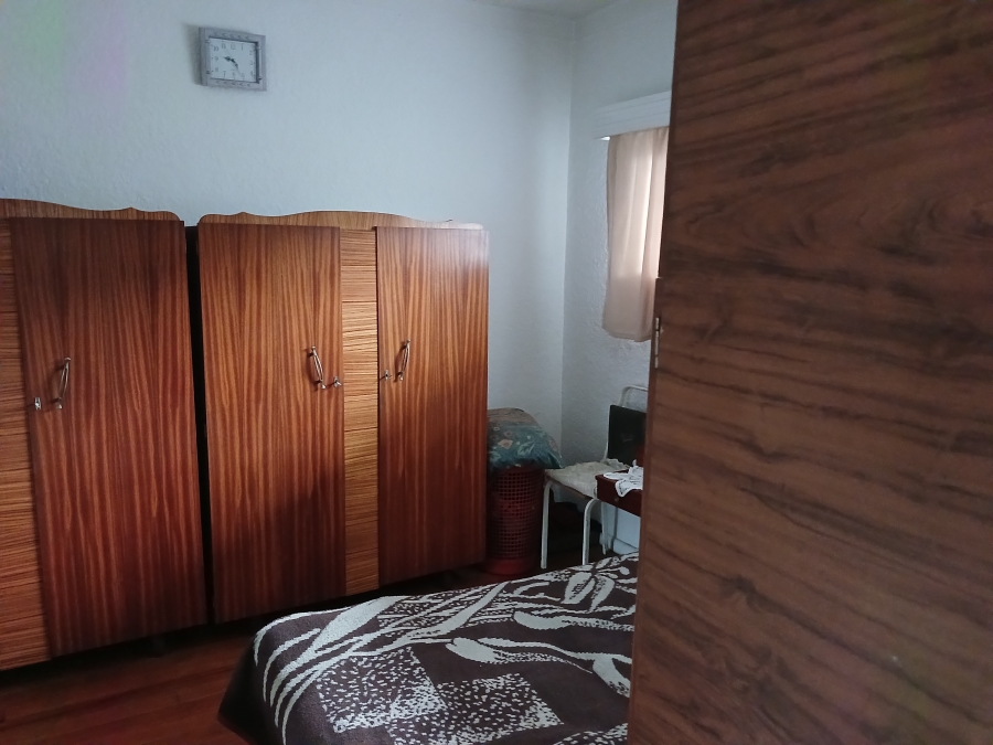 2 Bedroom Property for Sale in Goodwood Estate Western Cape